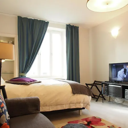 - Alppila Apartment