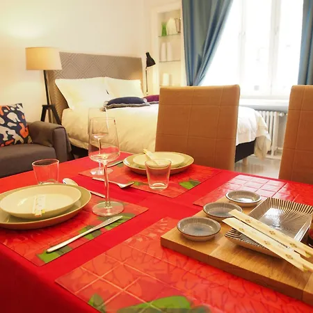 - Alppila Apartment *